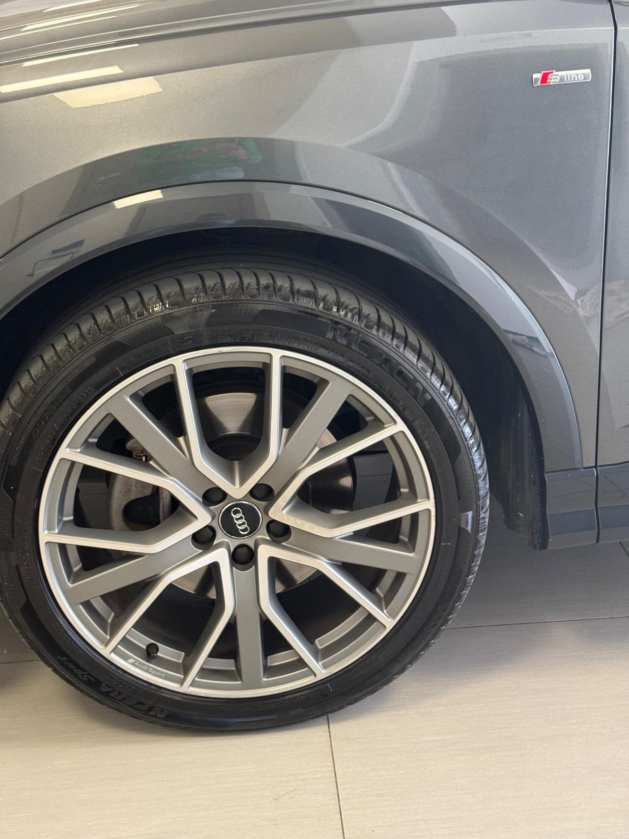 Audi Q3 SPB 35 TDI quattro S tronic line edition