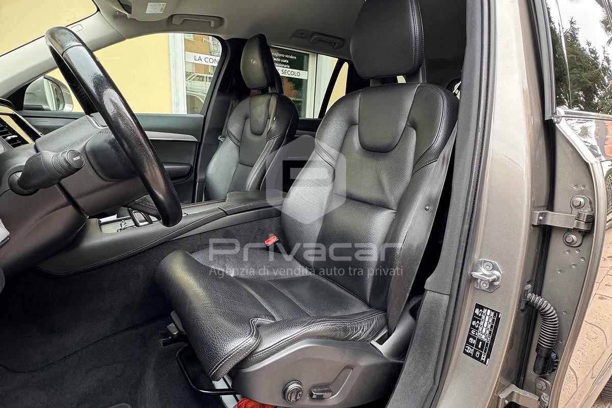 VOLVO XC90 B5 (d) AWD Geartronic 7 posti Momentum Pro