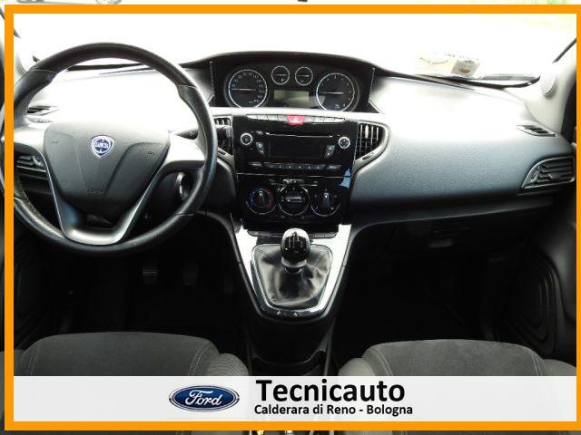 LANCIA Ypsilon 1.2 69 CV 5 porte S&S Gold *NEOPATENTATO*