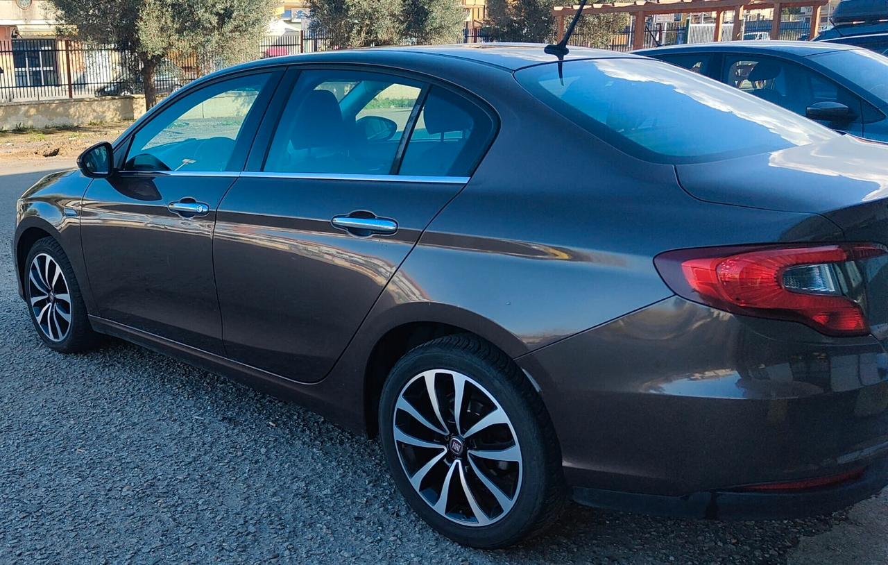 Fiat Tipo 1.6 Mjt 4 porte Opening Edition