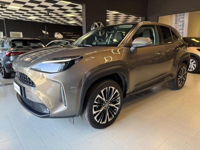 TOYOTA Yaris Cross 1.5 Hybrid 5p. E-CVT AWD-i Lounge