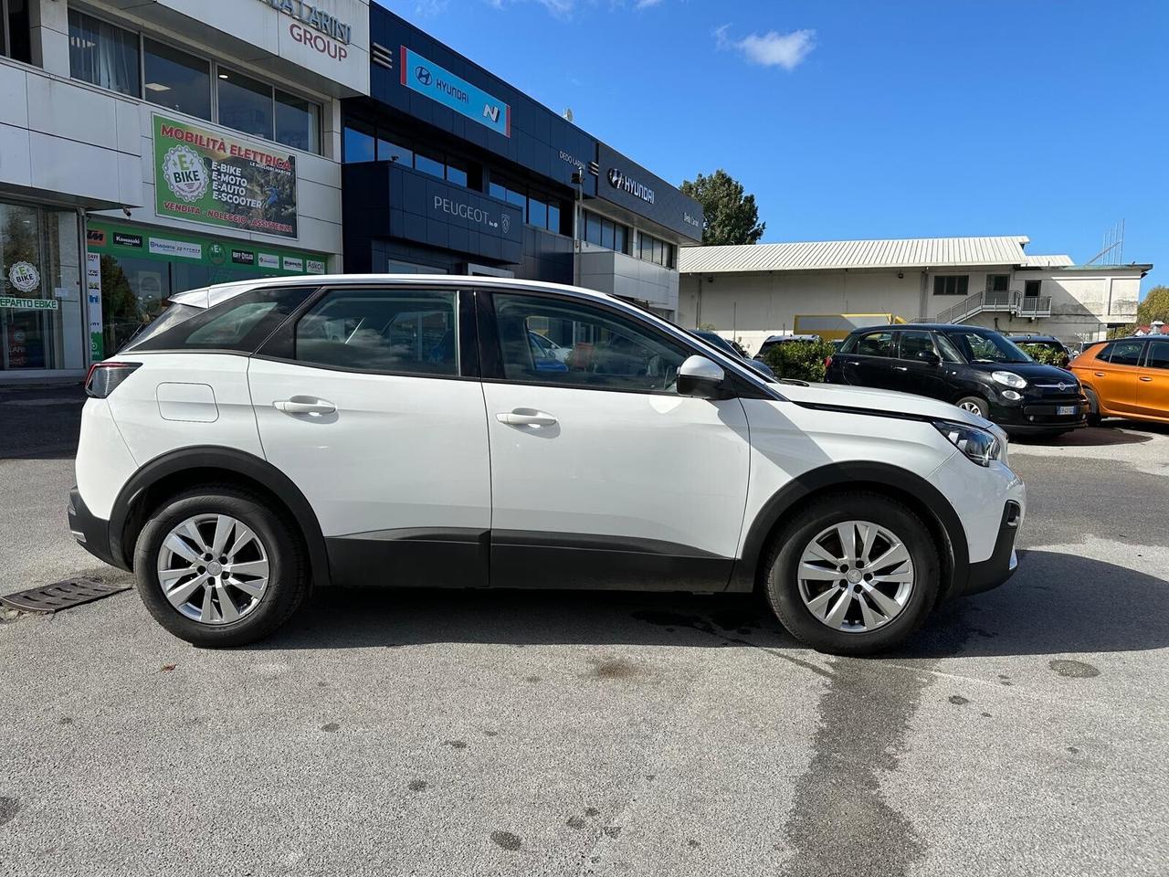 Peugeot 3008 BlueHDi 130 S&S Business