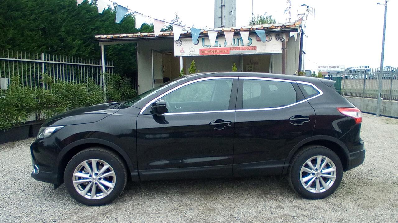 Nissan Qashqai 1.2 DIG-T Business