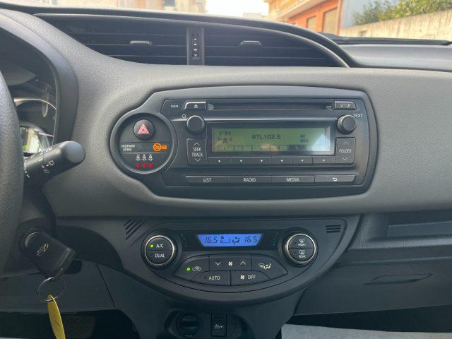 TOYOTA Yaris 1.5 Hybrid Active