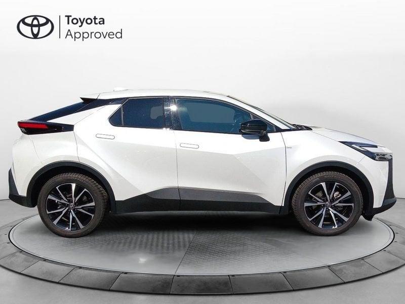 Toyota C-HR (2023-->) 2.0 HV Trend