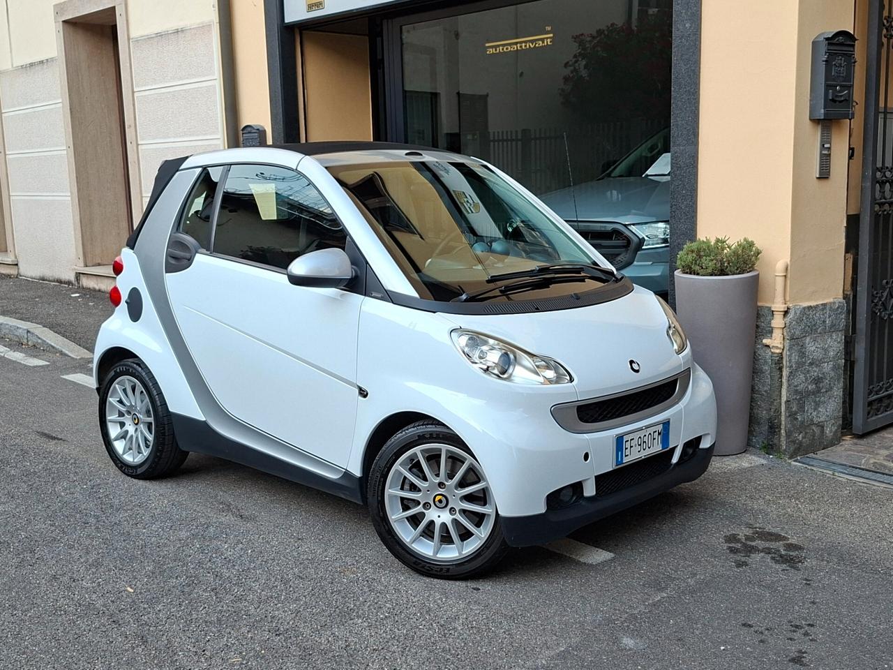 Smart ForTwo Passion Cabrio, 1.0 mhd 71cv, Euro 5.