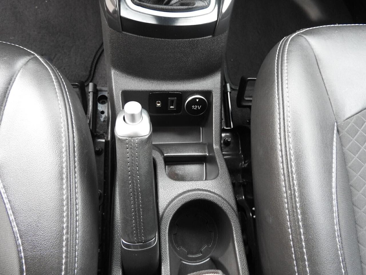 Ford ECOSPORT titanium