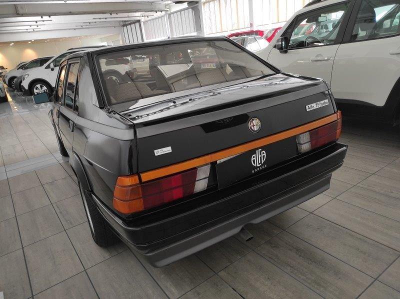 Alfa Romeo 75 1.8i turbo