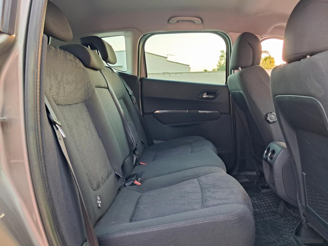 Peugeot 3008 1.6 HDi 112CV Allure*CLIMA*CERCHI