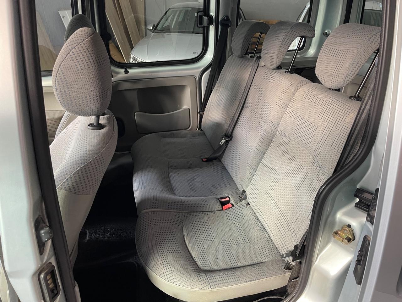 Renault Kangoo 1.5 dCi/82CV 5p. Privilège