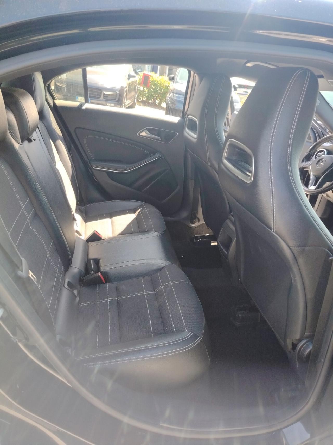 Mercedes-benz CLA 200 Executive