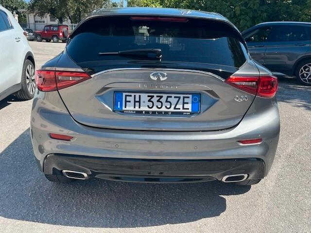 Infiniti Q30 1.5 diesel Premium