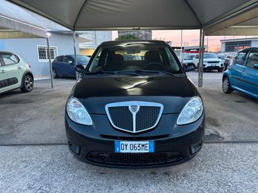 Lancia Ypsilon 1.2 Versus