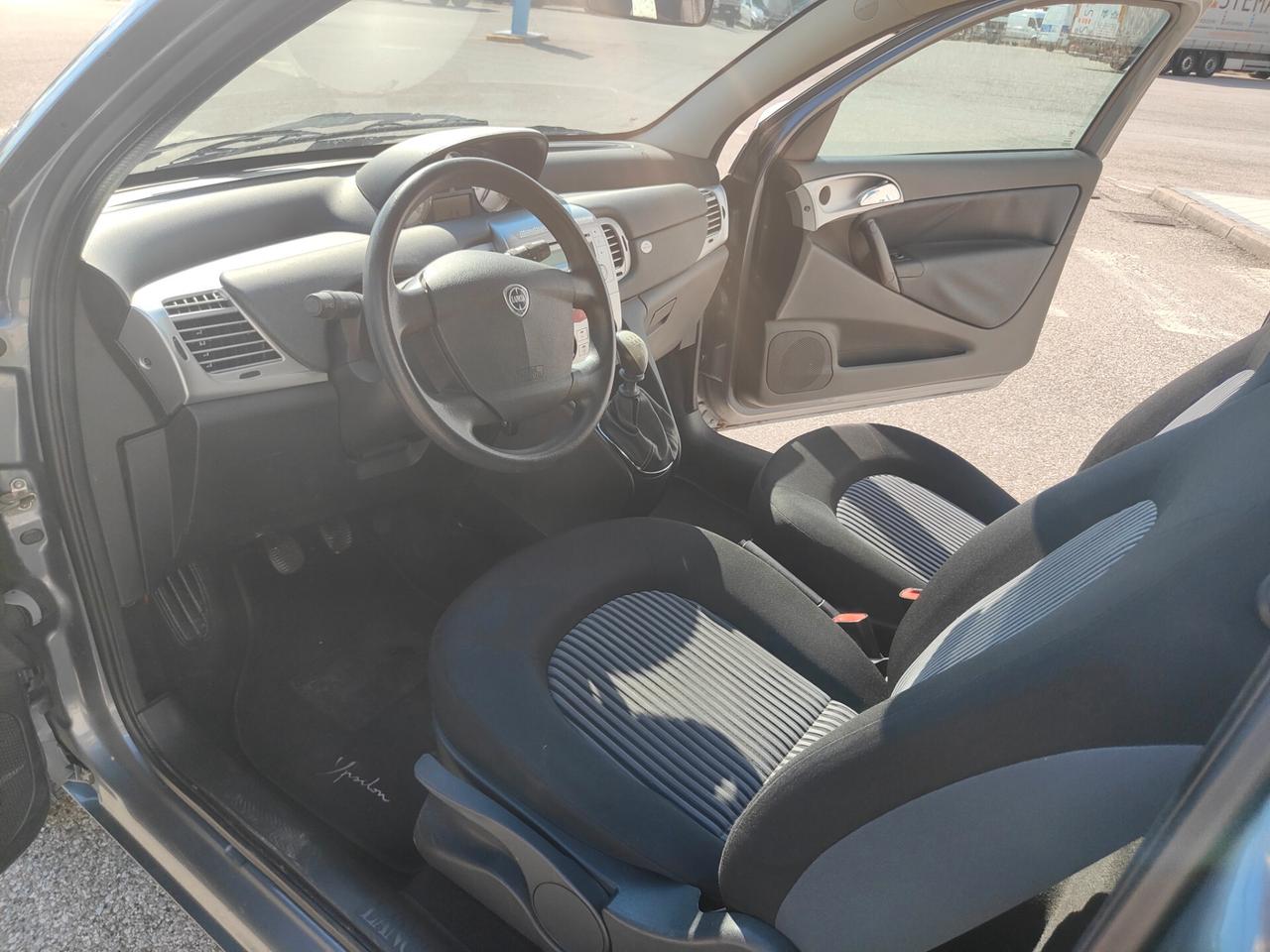 Lancia Ypsilon 1.2 Oro