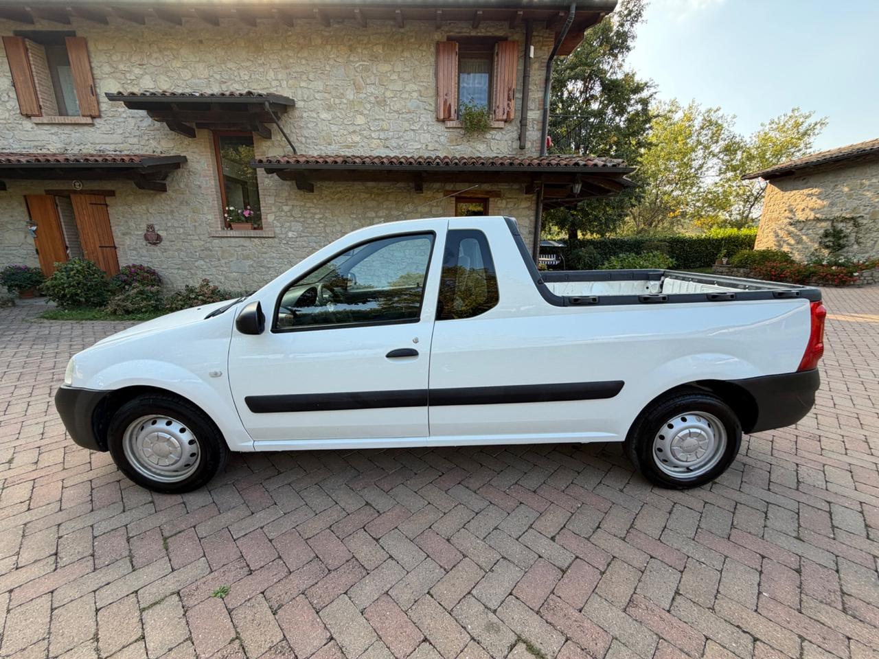 Dacia Logan Pick-Up 1.6 87 CV