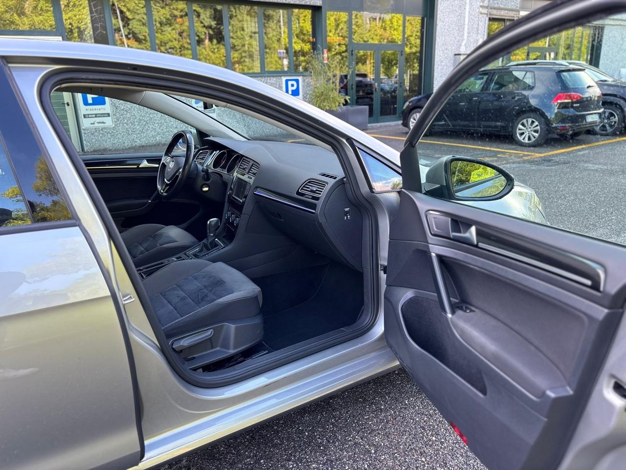 Volkswagen Golf 1.6 TDI 110 CV DSG 5p. Highline BlueMotion Technology