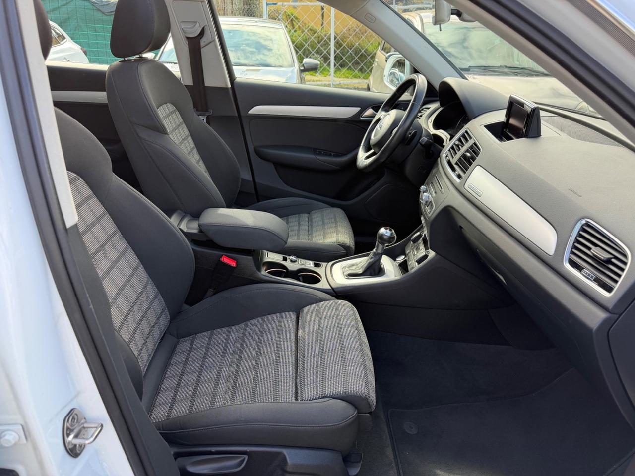 Audi Q3 2.0 TDI 150 CV quattro S tronic Sport