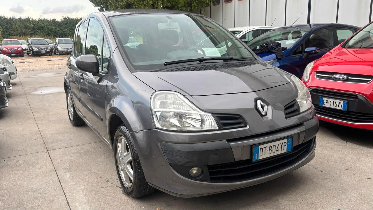 Renault Modus 1.5 dCi 85CV Dynamique