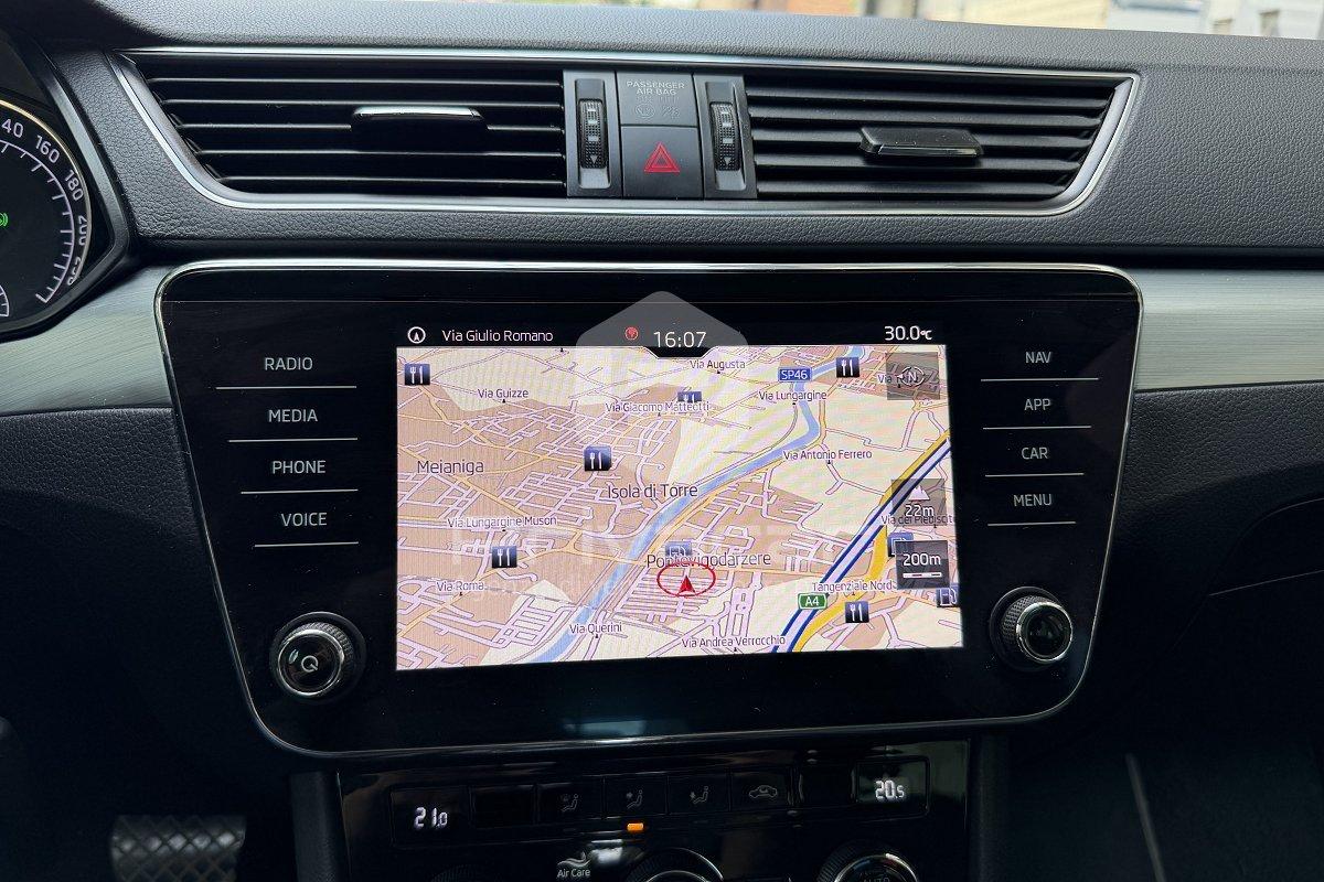 SKODA Superb 1.6 TDI DSG Wagon Executive