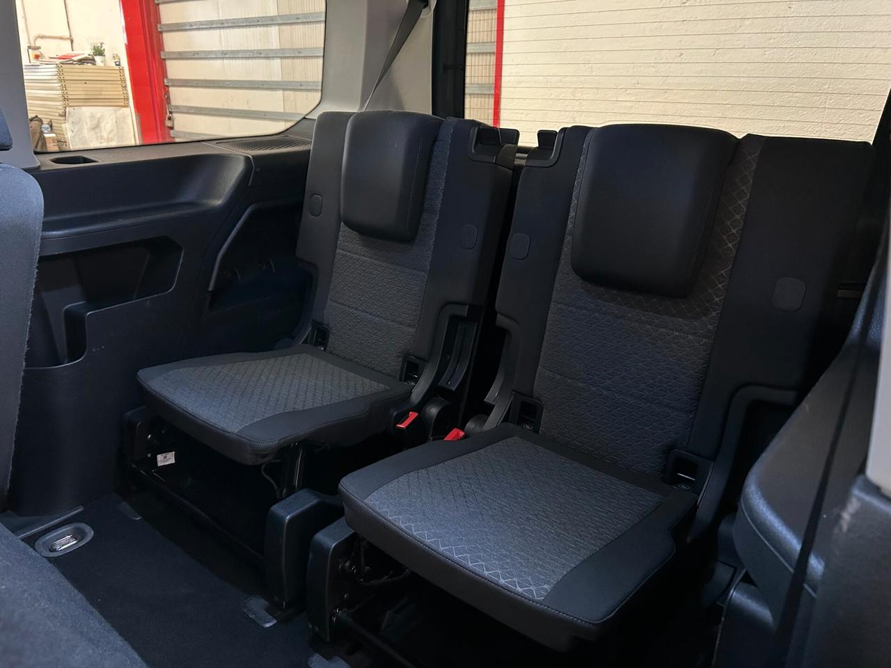 Ford Grand Tourneo Connect Plus 2.0d c.auto-Ok Neopat-Dettagli in Bio