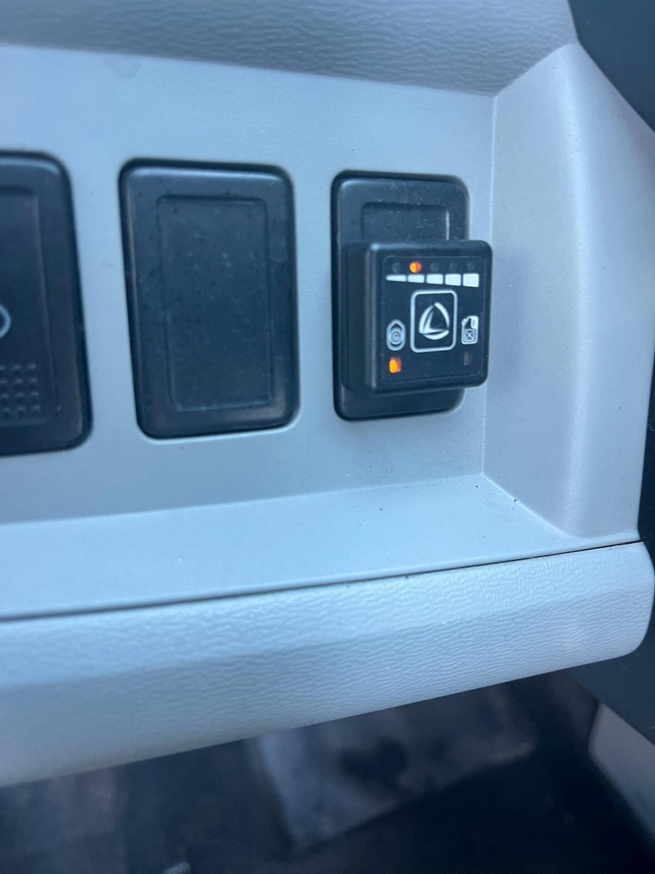 Nissan Pixo 1.0 GPL 90.000KM