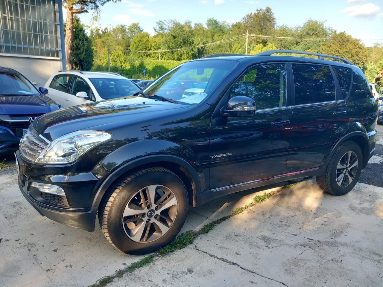 Ssangyong Rexton W 2.2 Diesel 4WD M/T Plus