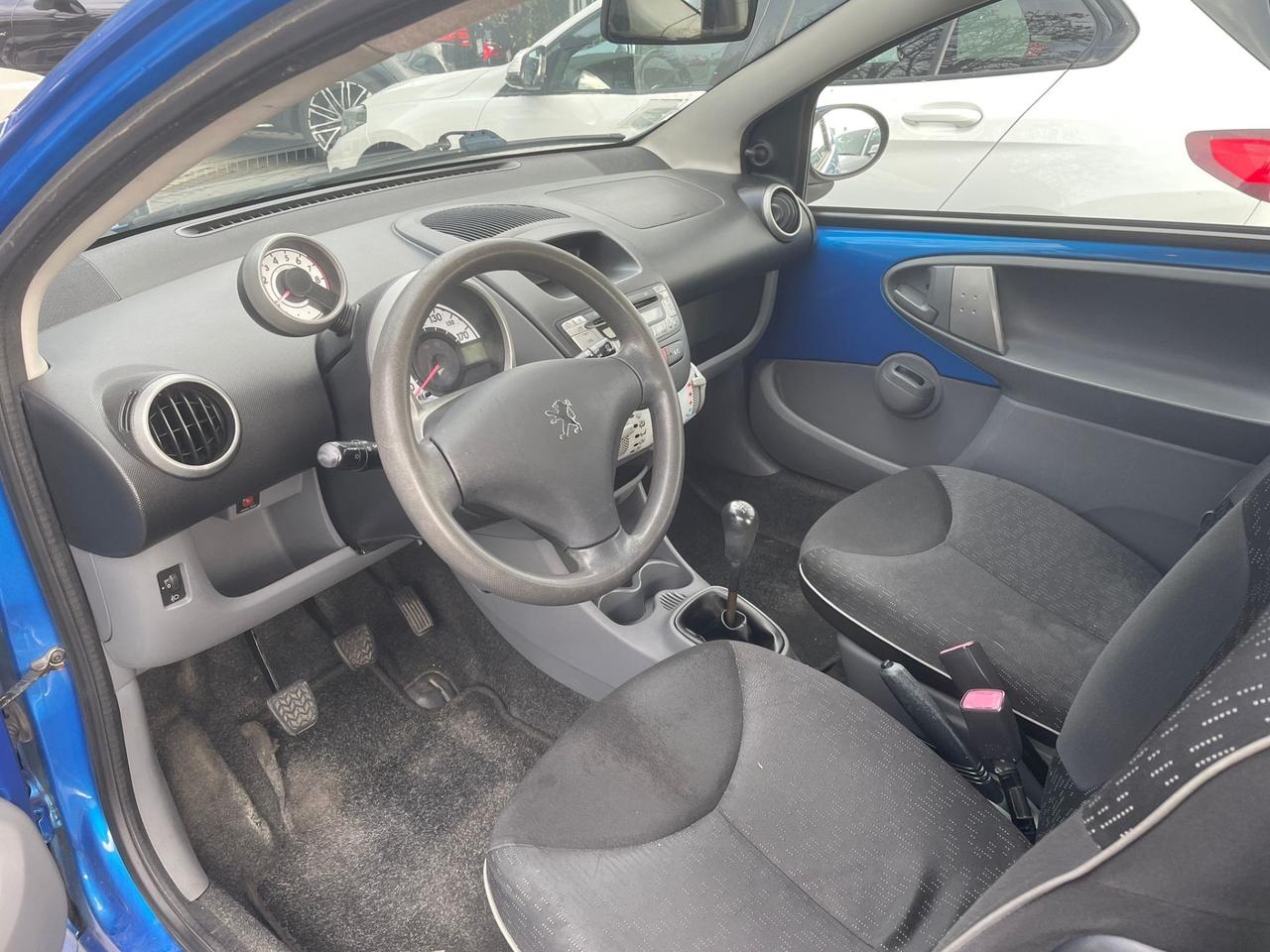 Peugeot 107 1.0 68CV 3p. Sweet Years