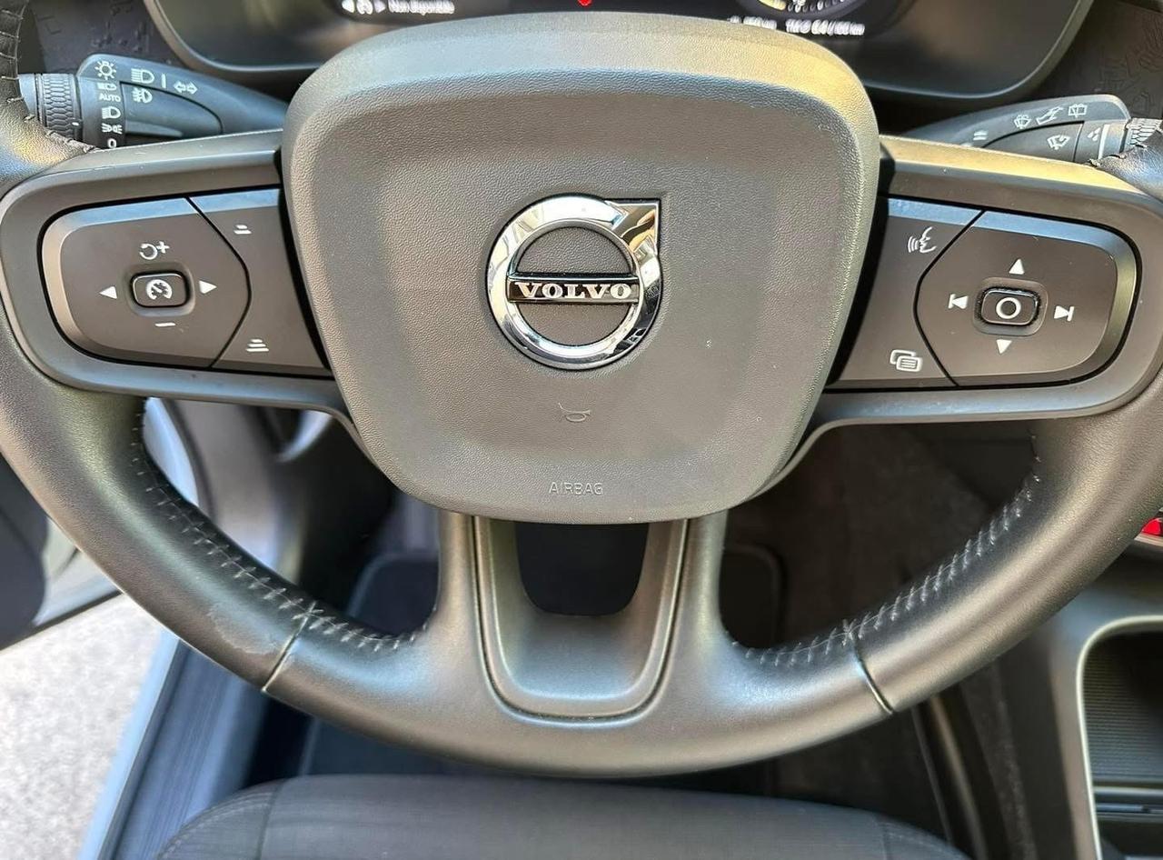 Volvo XC40 2.0 D3 150Cv Geartronic FARI LED-RETROCAM