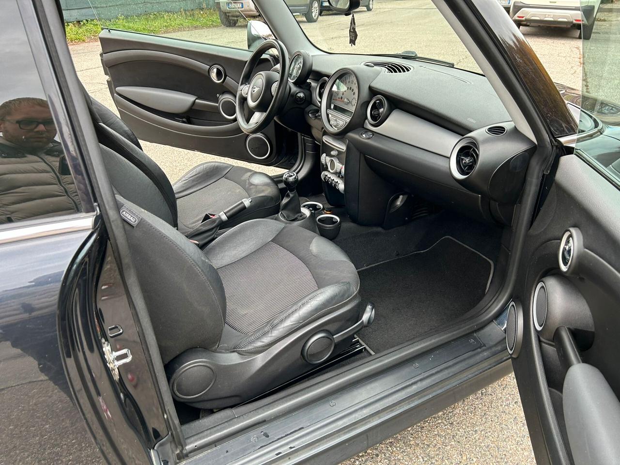 Mini Cooper Clubman 1.6 129.000 KM