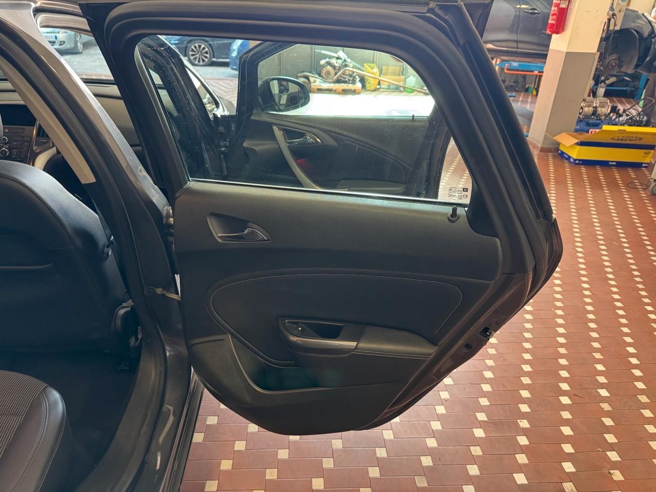 Opel Astra 1.4 Turbo 140CV Sports Tourer Cosmo - UNICO PROPRIETARIO