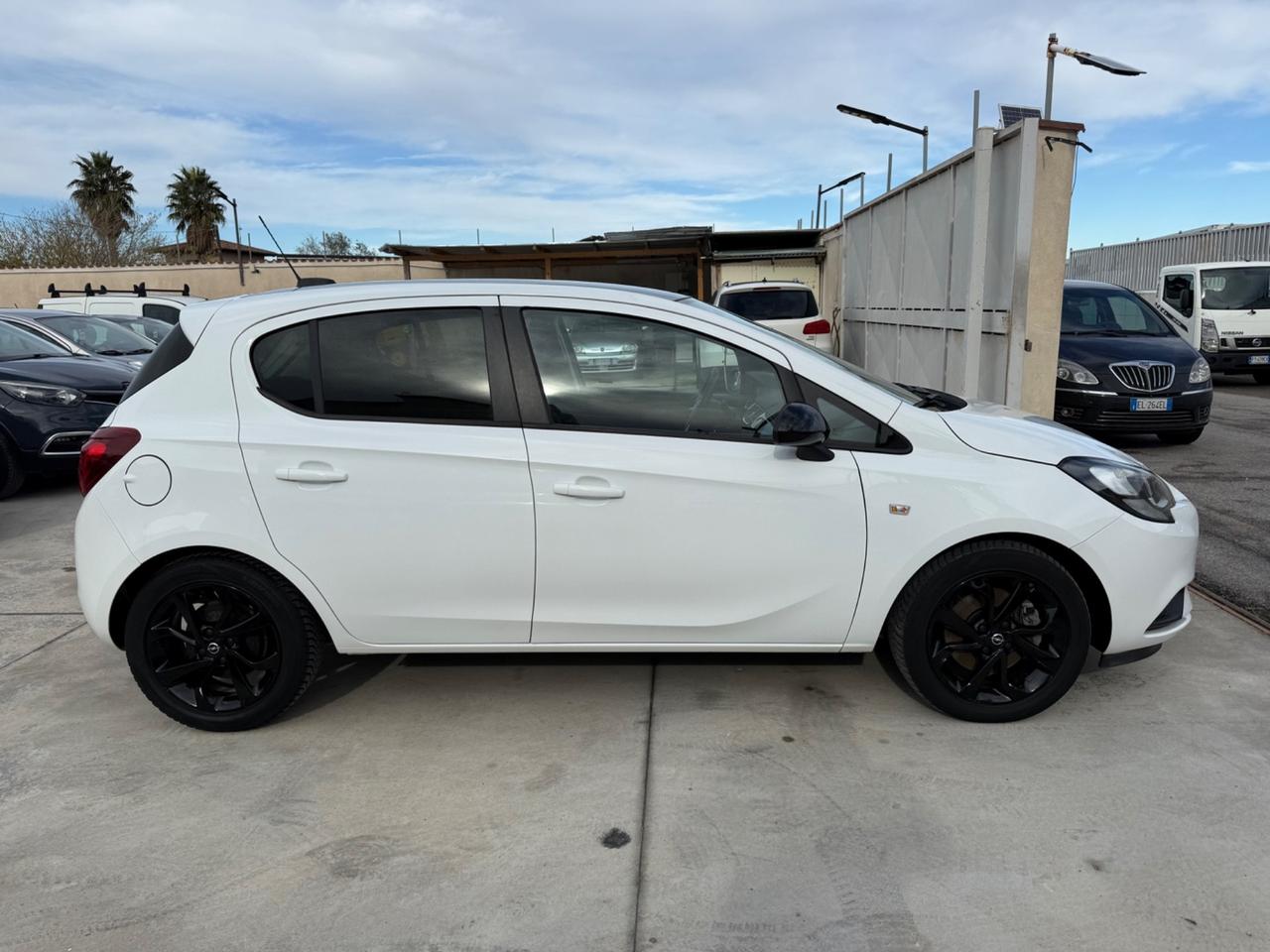 Opel Corsa 1.3 CDTI ecoFLEX 95CV b-Color