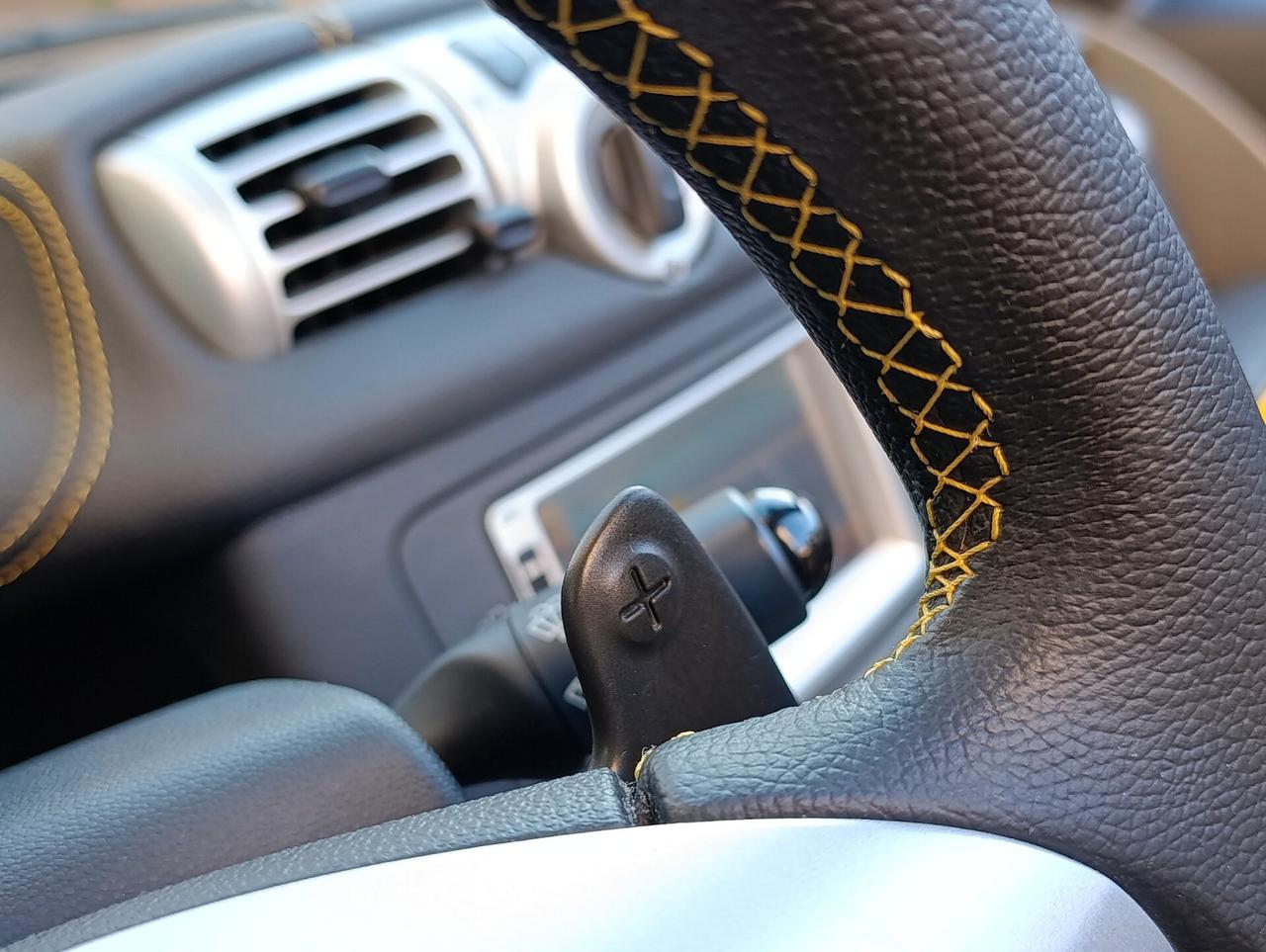 Smart ForTwo 1.0 84cv cabrio City Flame edizione Limitata 1/400