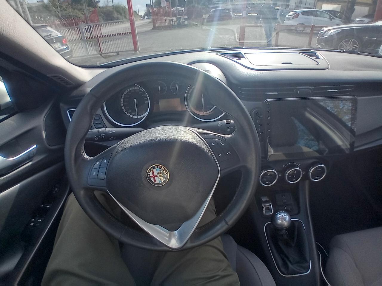 Alfa Romeo Giulietta 1.6 JTDm-2 105 CV Exclusive