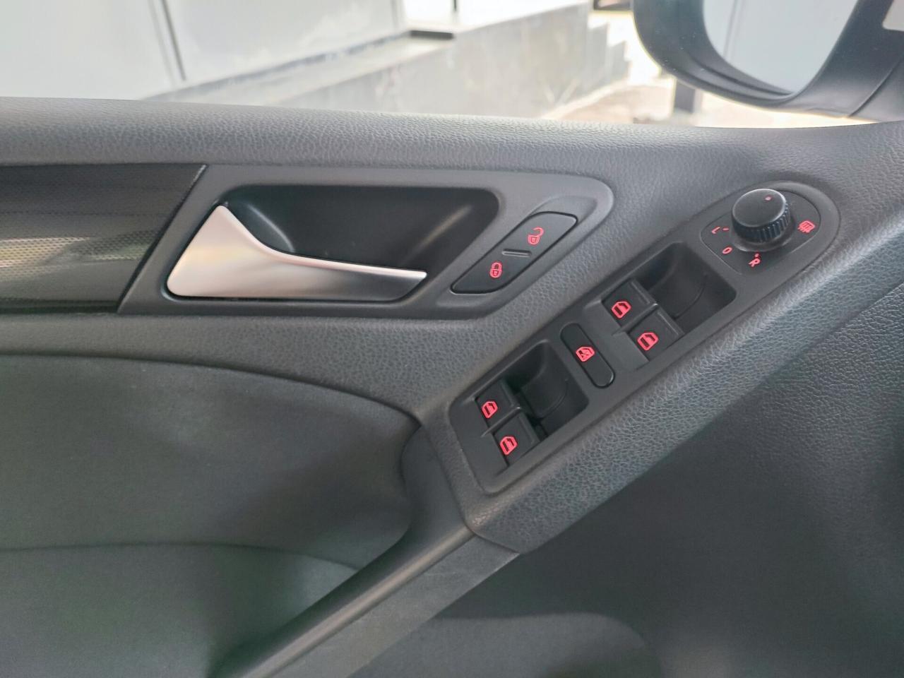 Volkswagen Golf 1.6 5p. Highline BiFuel