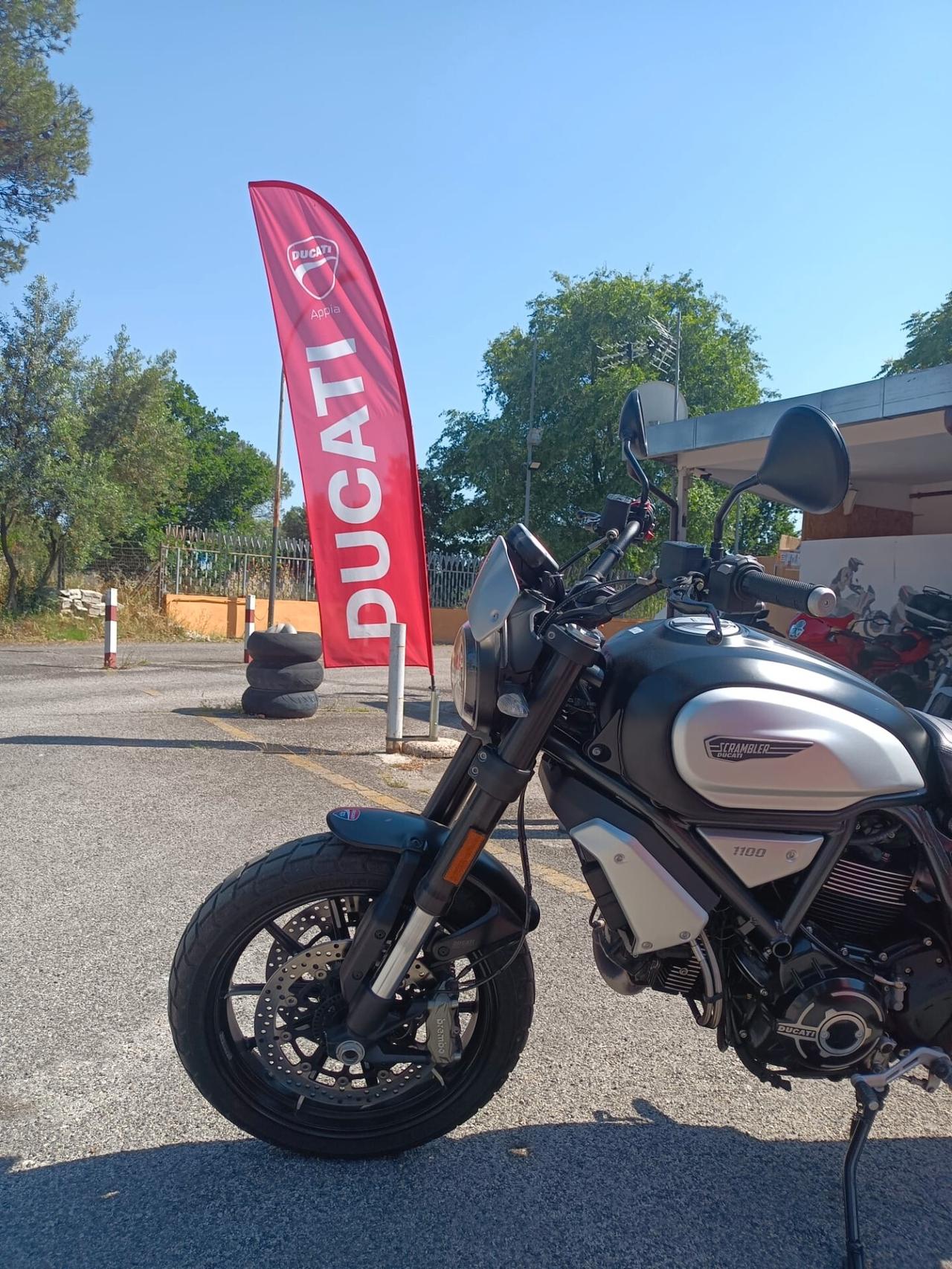 Ducati Scrambler 1100 DARK PRO
