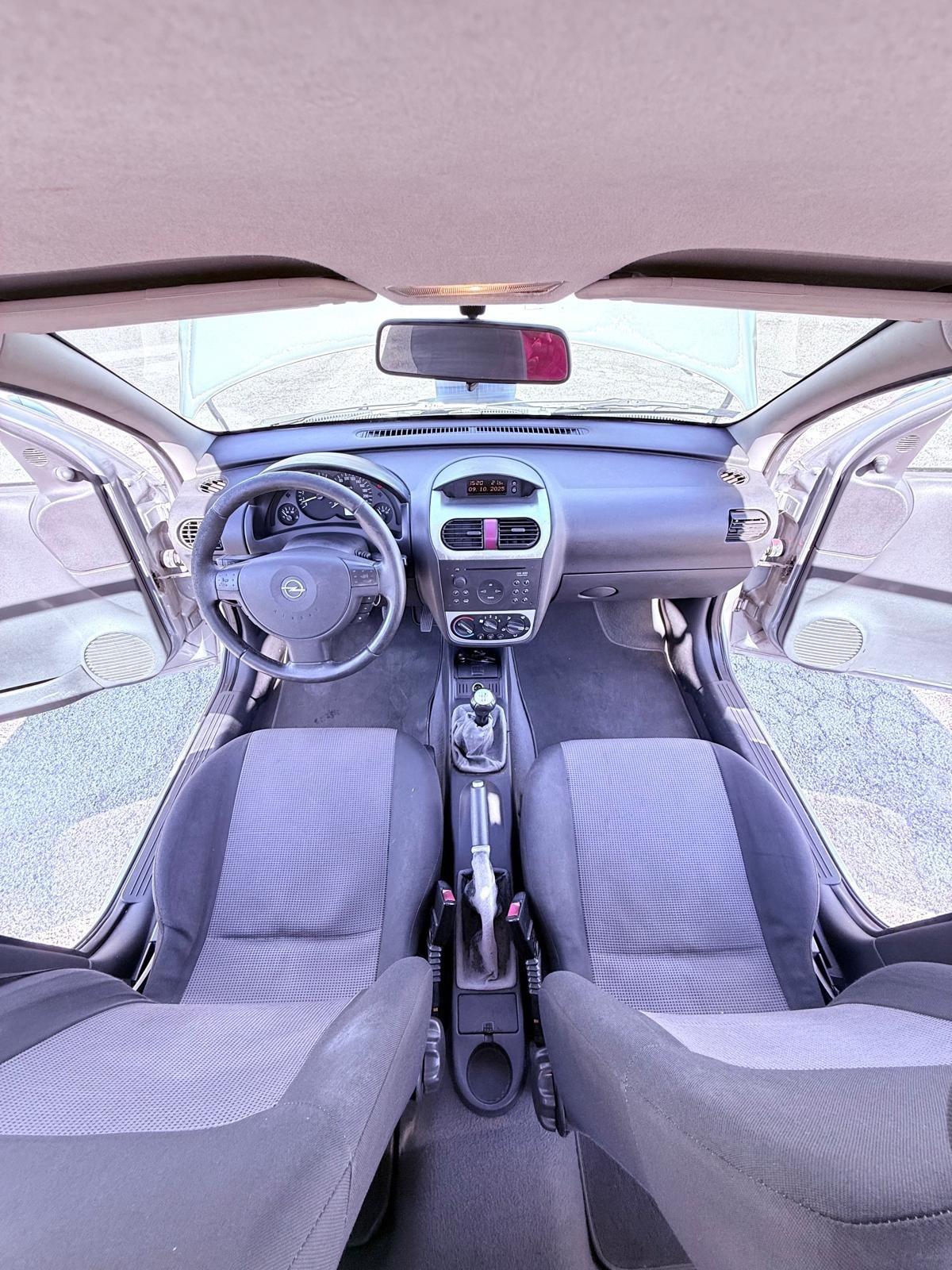 Opel Corsa 1.2i 16V cat 5 porte Ok neopatentati