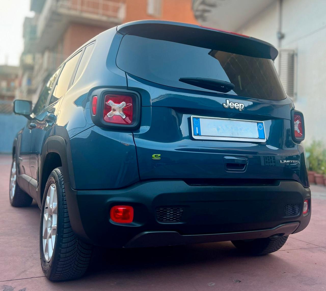 Jeep Renegade 1.5 Turbo T4 MHEV Limited