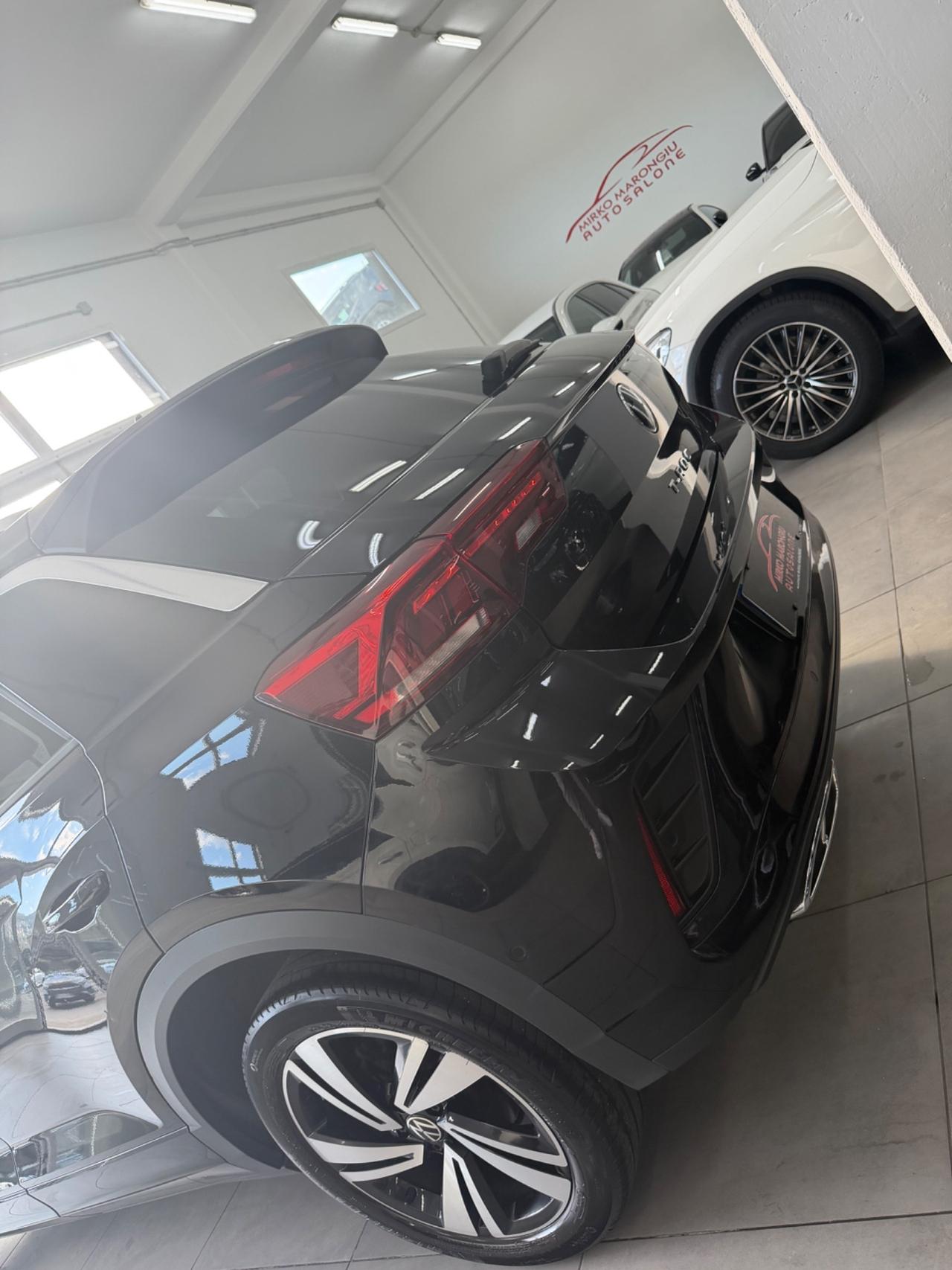 VW T-Roc 2.0 TDI SCR 150 CV DSG R-Line FINANZIABILE