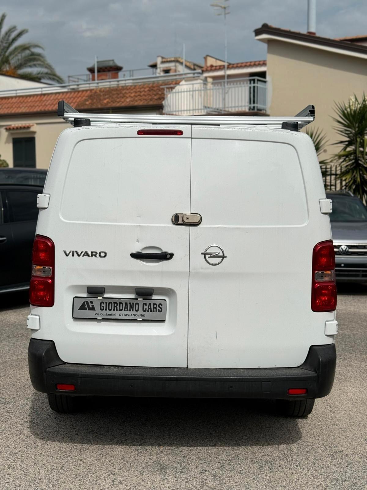 Opel Vivaro 2.0 Diesel 3 posti passo lungo