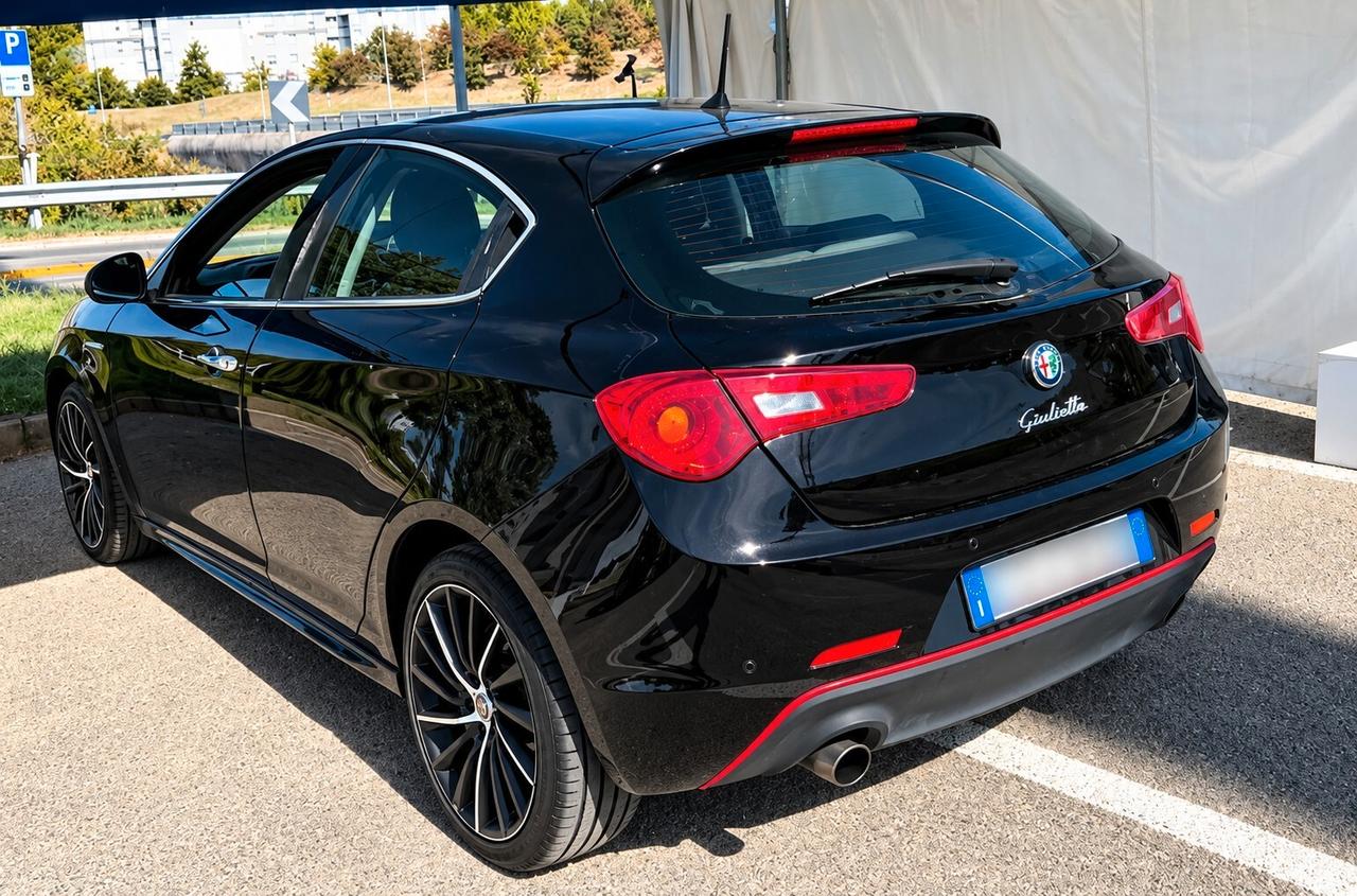 Alfa Romeo Giulietta 1.6 JTDm-2 105 CV Exclusive