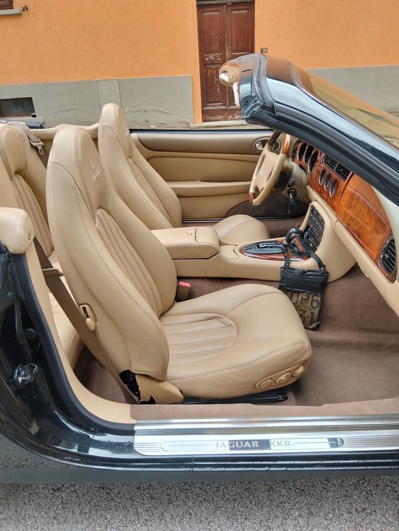 Jaguar XK8 Cabriolet