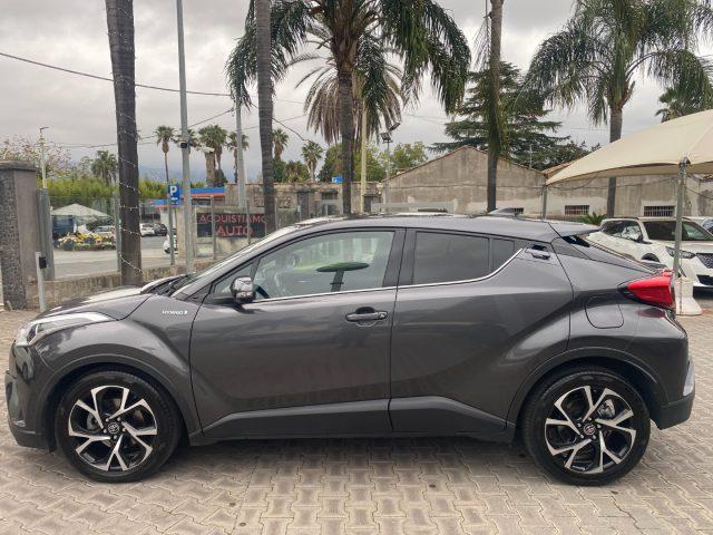 TOYOTA C-HR 1.8 Hybrid E-CVT