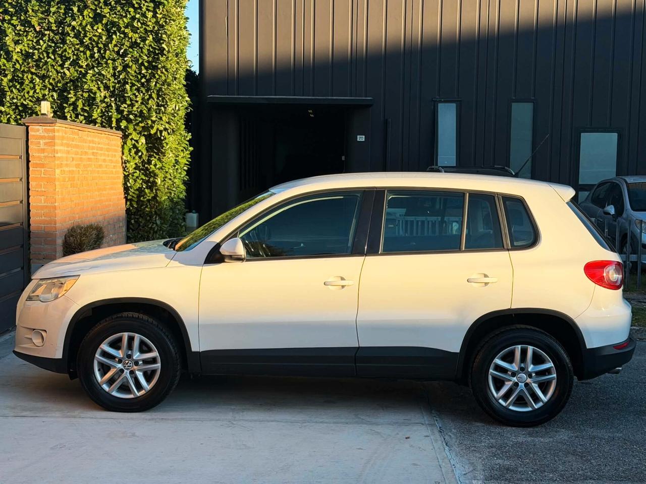 VW Tiguan 2.0 16V TDI 140CV-4X4-Tag.Cert-2008