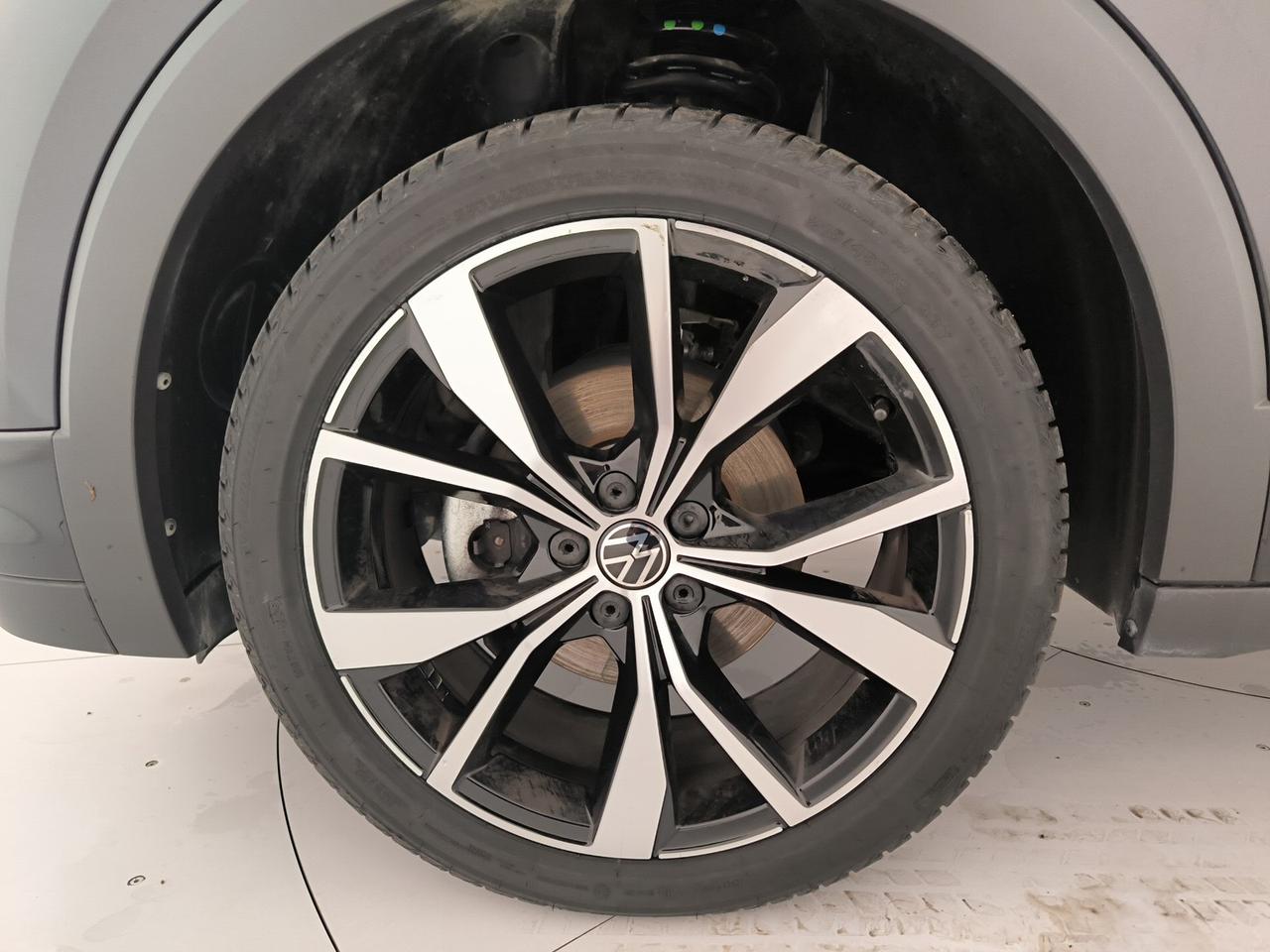 Volkswagen T-Cross 1.0 tsi r-line plus 115cv