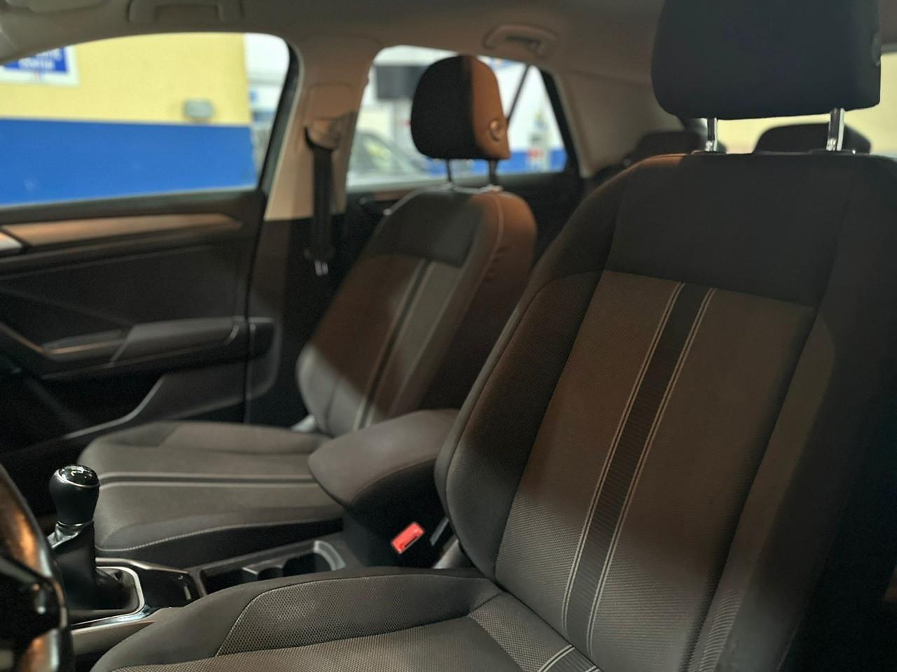 Volkswagen T-Roc 1.6 TDI SCR Business BlueMotion Technology