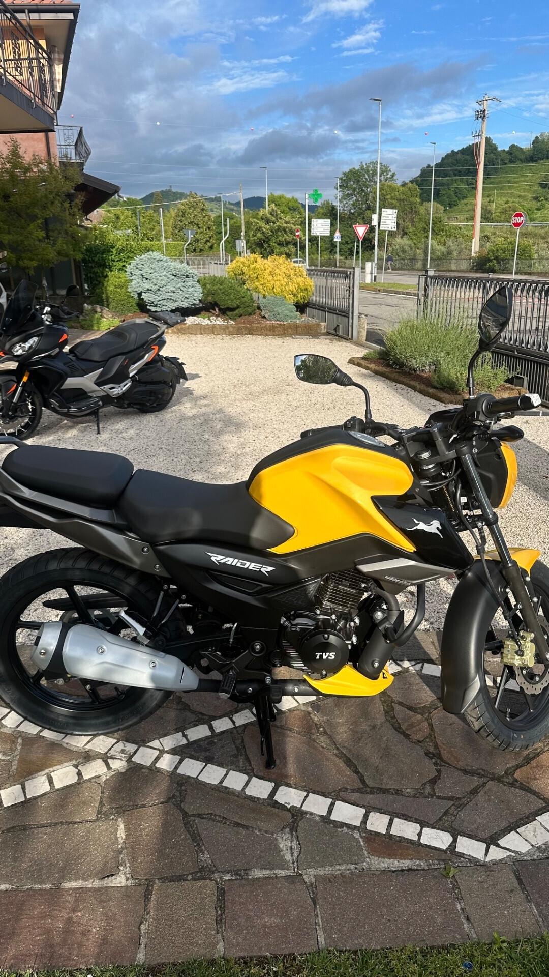Tvs Raider 125 euro 5+ Pronta consegna