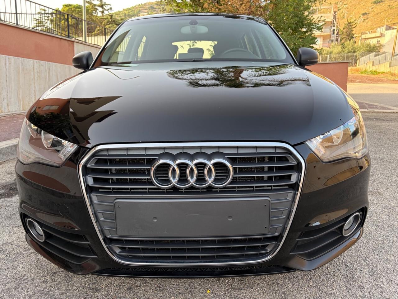 Audi A1 1.2 TFSI Ambition s-line