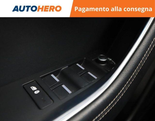 JAGUAR XE 2.0 D 180 CV AWD aut. R-Dynamic S