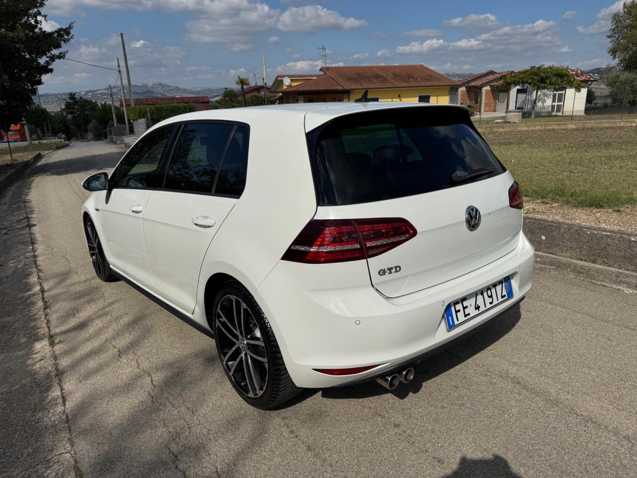 Volkswagen Golf GTD 2.0 TDI 5p. BlueMotion Technology 184 cv
