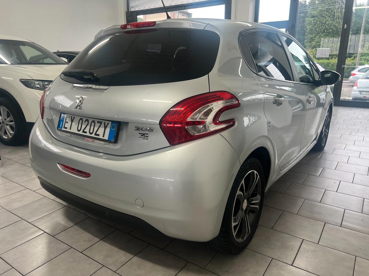 Peugeot 208 1.4 VTi 95 CV 5p. GPL Allure